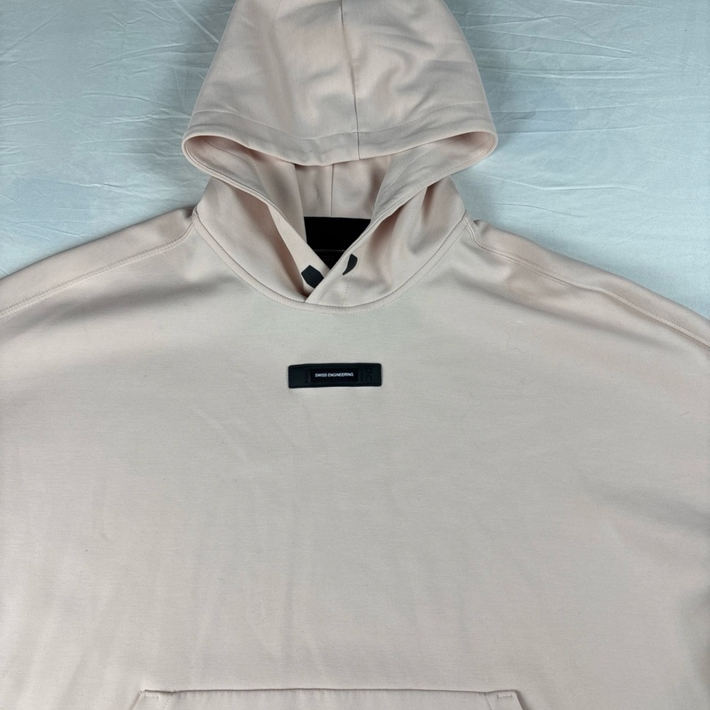 Women’s Run On Clouds Pink Hoodie XL